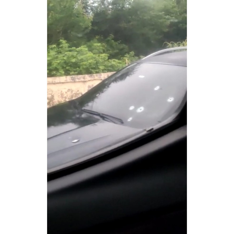 Casal é assassinado a tiros dentro de carro em Castelo do Piauí — Foto: Reprodução/Redes Sociais