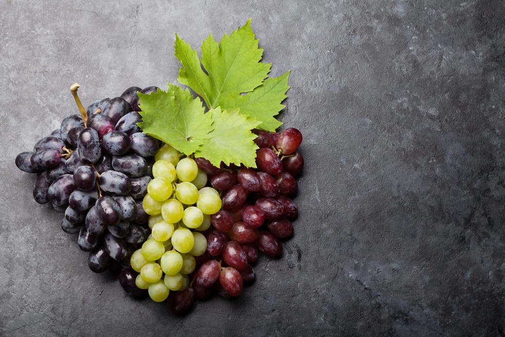 Uvas são ricas em antioxidantes. No caso das mais escuras, contam com resveratrol. — Foto: Istock Getty Images