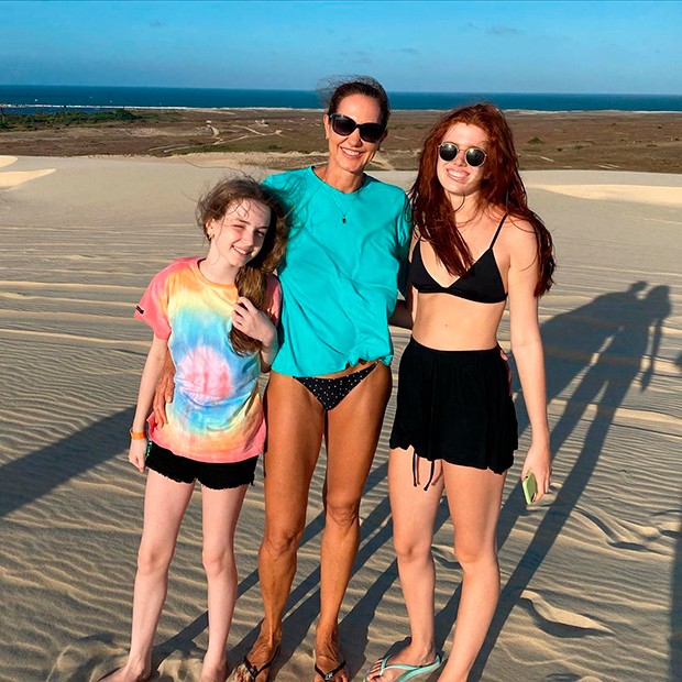 Fernanda Venturini e as filhas, Vitoria e Julia (Foto: Reprodução/ Instagram)
