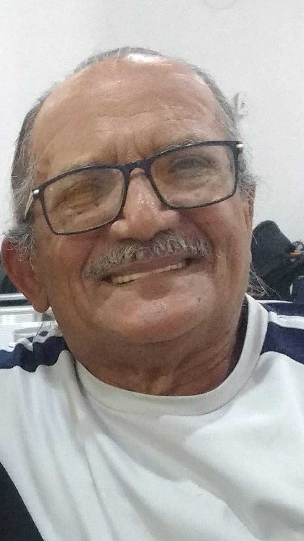 José de Oliveira Valdeger morreu após ser atropelado por uma moto em Santos (SP) — Foto: Arquivo Pessoal/Márcio Ferraz