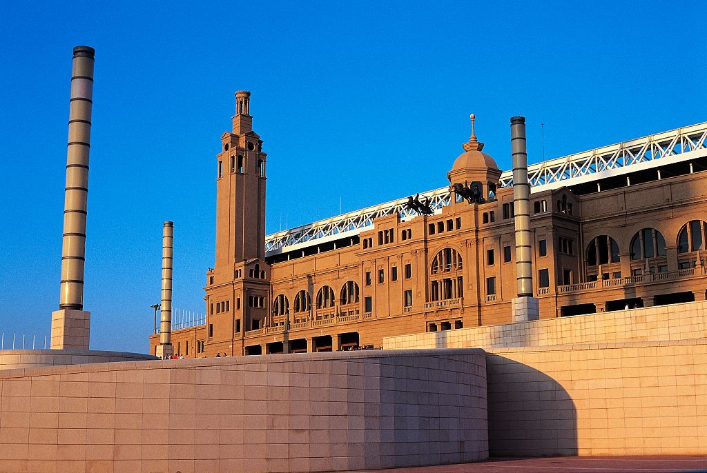 SPAIN - MARCH 18: Lluis Companys Olympic Stadium, 1929, renovated in 1989, Montjuic, Barcelona, Catalonia. Spain, 20th century. (Photo by DeAgostini/Getty Images) (Foto: De Agostini via Getty Images)