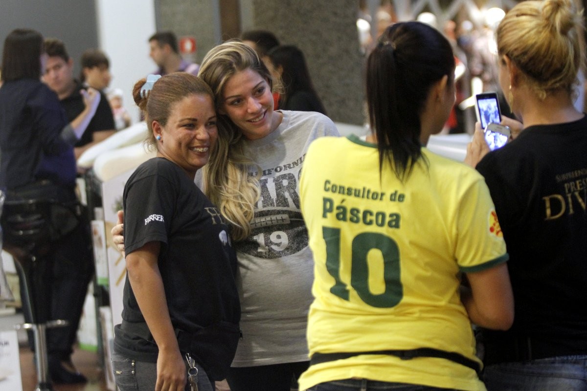 Luma Costa (Foto: Marcos Ferreira /  Foto Rio News)