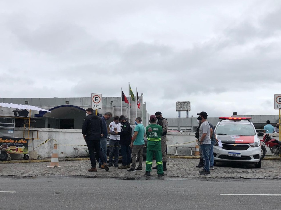 Polícia Militar e Civil foram acionadas após médico do Edson Ramalho constatar a morte — Foto: Felícia Arbex/TV Cabo Branco