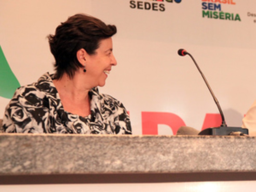 Ministra Tereza Campello fala sobre redução de índices de pobreza em São Lusí — Foto: Divulgação