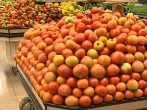 Preço do tomate subiu 25% em Curitiba no mês de maio, segundo o Dieese (Foto: Reprodução/ RPC)