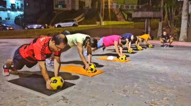 O Crossfut une o crossfit com uma das maiores paixões nacionais: o futebol. (Foto: Reprodução: Facebook)