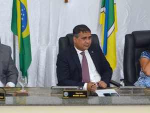 Moisés Souza foi reeleito presidente da Assembleia do Amapá (Foto: Abinoan Santiago/G1)