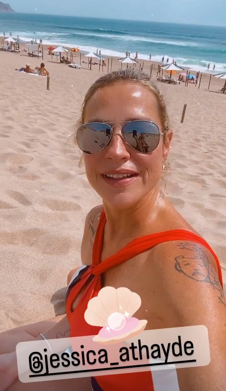Luana Piovani curtiu dia de praia em Portugal (Foto: Reprodução/Instagram)