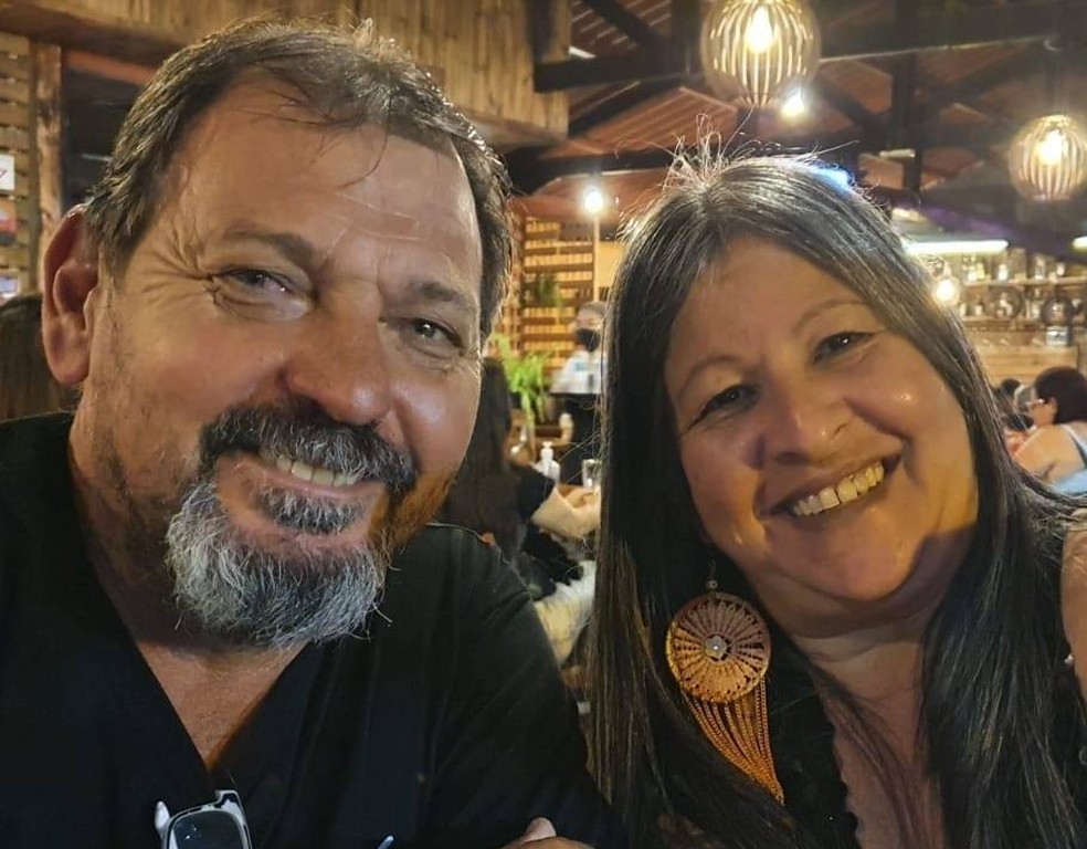 Casal de São Carlos morre em acidente de moto na SP-215 — Foto: Reprodução Facebook