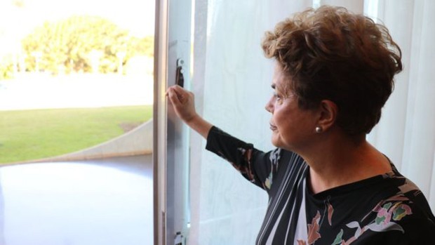 A presidente afastada Dilma Rousseff (Foto: BBC)