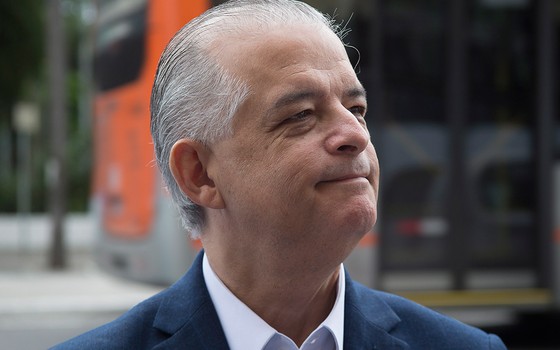 O governador de São Paulo, Márcio França (PSB), liderava a resistência no partido à candidatura de Joaquim Barbosa. Herdeiro de Alckmin no cargo, ele aposta as fichas no tucano (Foto: MISTER SHADOW/ASI/AGÊNCIA O GLOBO) O governador de São Paulo, Márcio França (PSB), liderava a resistência no partido à candidatura de Joaquim Barbosa. Herdeiro de Alckmin no cargo, ele aposta as fichas no tucano (Foto: MISTER SHADOW/ASI/AGÊNCIA O GLOBO)