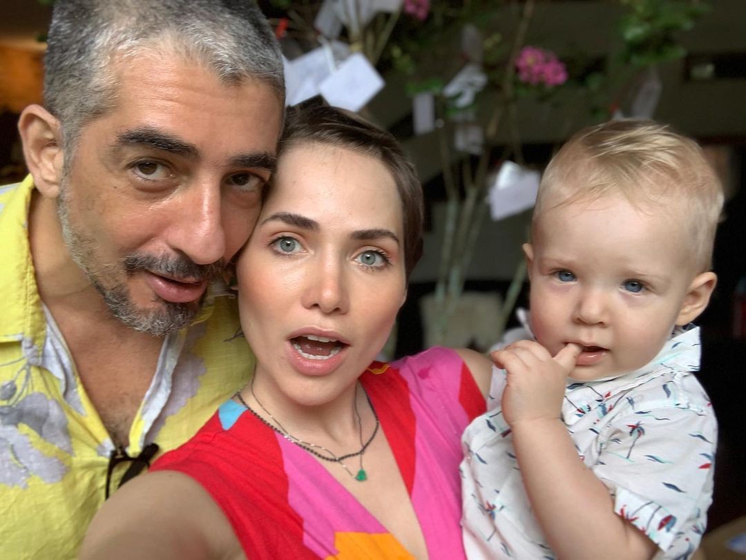 Letícia Colin comemora 31 anos em famílial (Foto: Reprodução Instagram)