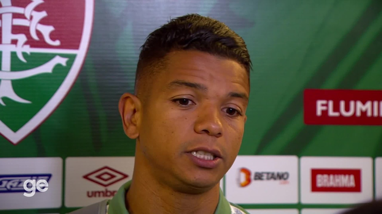 David Braz, do Fluminense, reclama de Raphael Claus