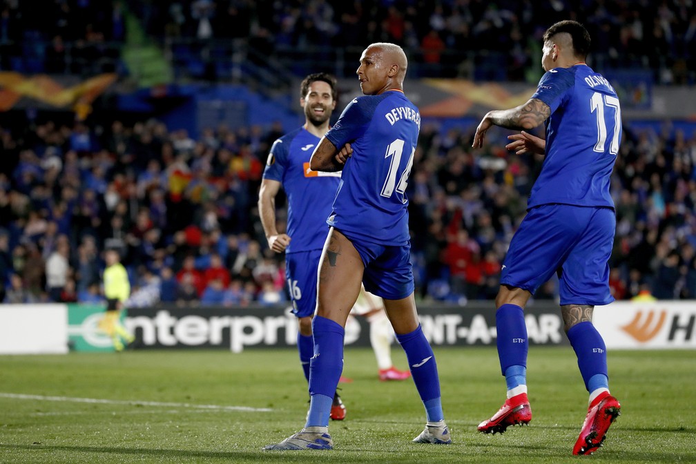 Deyverson tem um &uacute;nico gol, mas um gol importante com a camisa do Getafe &mdash; Foto: Getty Images