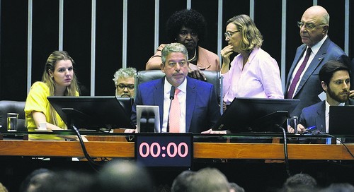 Câmara aprova MP da reestruturação dos ministérios por 337 votos a 125