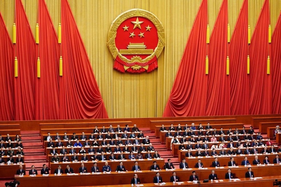 Quase 3 mil delegados participaram da terceira sessão da Assembleia Nacional Popular da China neste domingo (11) (Foto: REUTERS/Jason Lee)