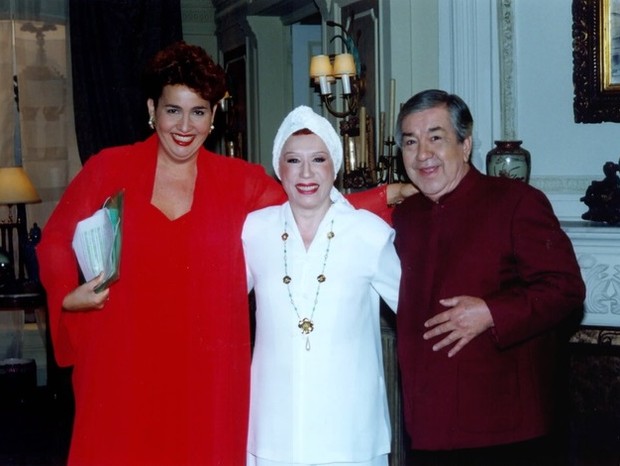 Claudia Jimenez, Berta Loran, Carvalhinho em cena de Torre de Babel (Globo, 1998) (Foto: Jorge Baumann/TV Globo)