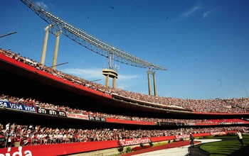 Ingressos à venda para o clássico entre São Paulo e Santos, no Morumbi