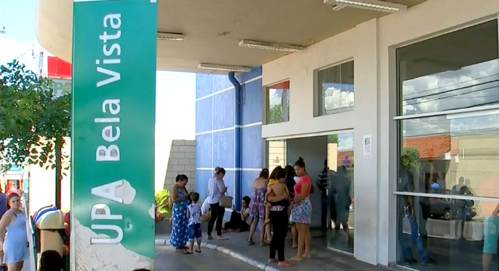 Epidemia de dengue provoca lotação em unidades de saúde de Bauru, UPA da Bela Vista — Foto: TV TEM/Reprodução