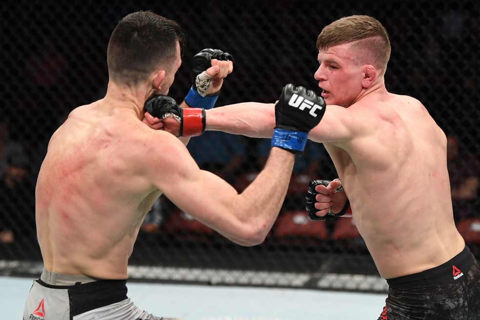 Grant Dawson venceu Julian Erosa por decisÃ£o unÃ¢nime (30-26, 30-27 e 29-27) â?? Foto: Getty Images