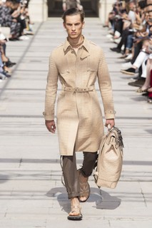Louis Vuitton - Semana de Moda de Paris verão 2017