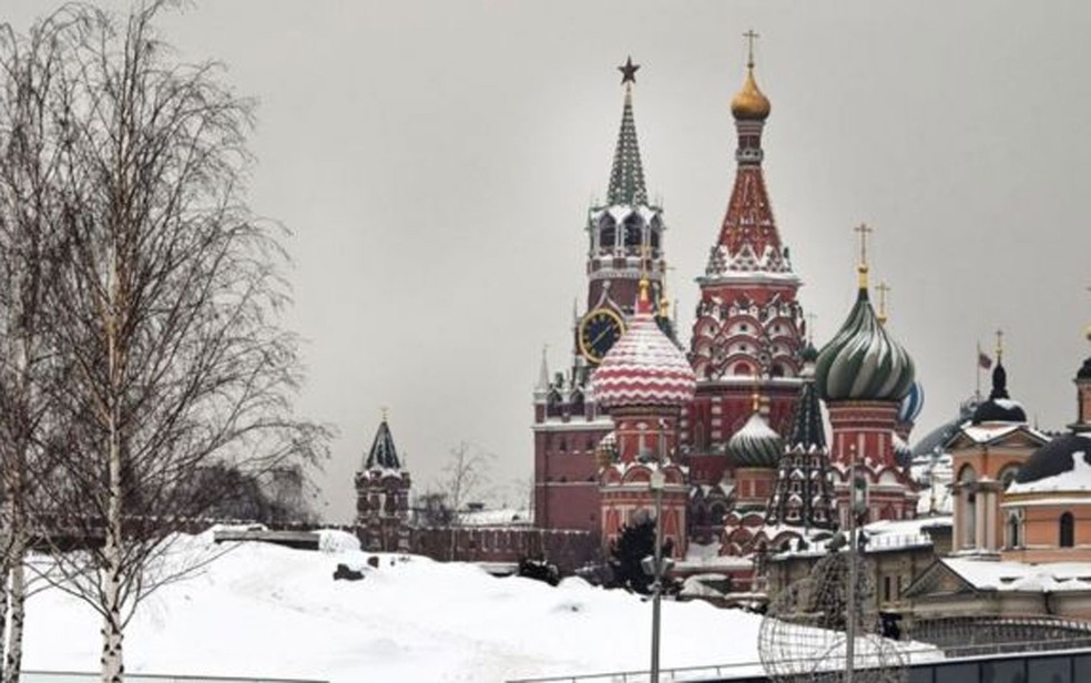 Principal exigência do Kremlin é que Ocidente garanta que Ucrânia não vai aderir à Otan, uma aliança defensiva de 30 nações — Foto: Getty Images/BBC