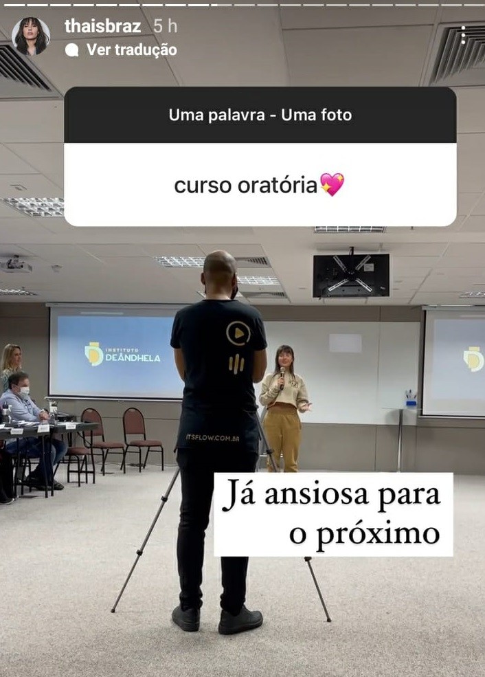 Thaís Braz faz curso de oratória (Foto: Reprodução/Instagram)