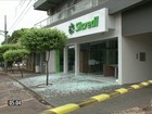Bandidos explodem cofres de quatro agências bancárias em Terra Rica-PR