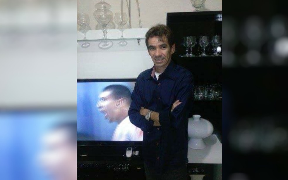 Jornalista Edivam Martins foi encontrado morto nu e com marcas de facadas (Foto: Facebook/Reprodução)