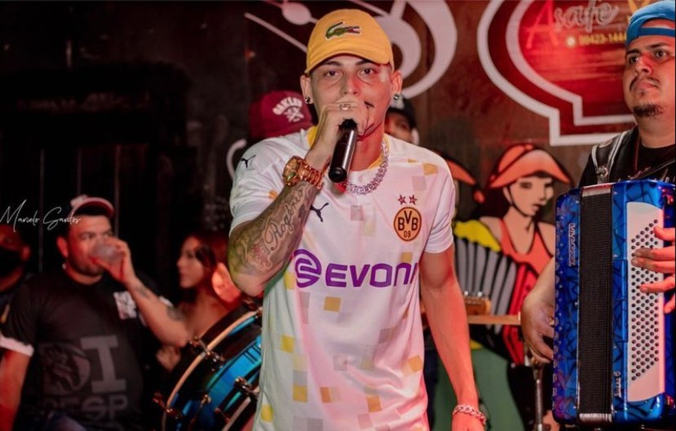 Cantor morreu após ser atingido com tiros, na madrugada desta quinta-feira (09) — Foto: Reprodução/Redes sociais 