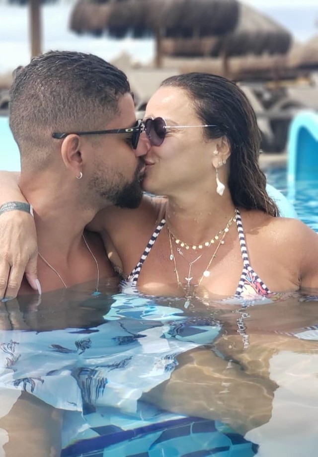 Viviane Araujo e Guilherme Militão (Foto: Reprodução/Instagram)