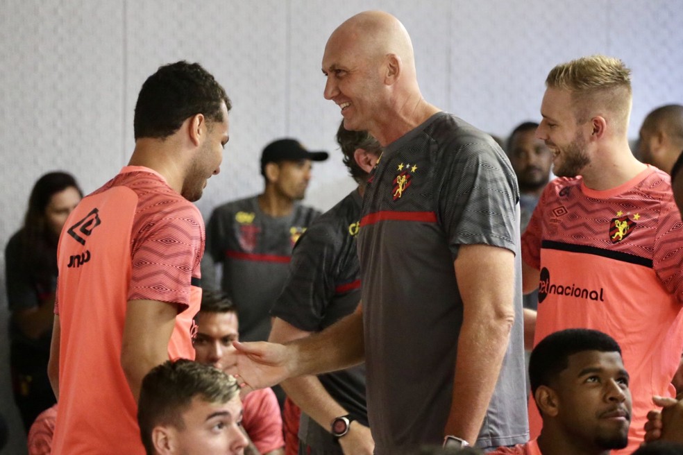 Tcnico Gilmar Dal Pozzo  novidade do Sport em reta final do Nordesto  Foto: Anderson Stevens / Sport Club do Recife