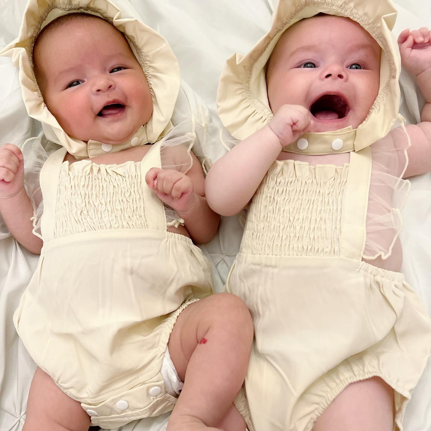 As meninas nasceram com uma semana de diferença (Foto: Reprodução/Instagram)
