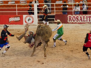 Festa do Peão de Barretos (SP) terá que pagar seguros e diária a peões