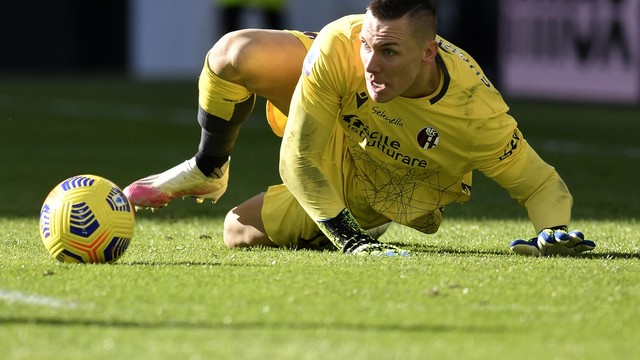 Goleiro Skorupski teve grande atuação na derrota do Bologna para a Juventus