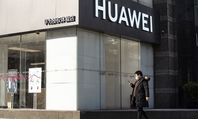 Chinesa Huawei inaugura um laboratório de fibra óptica no Rio