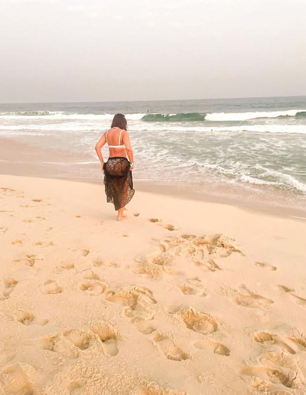 Gaby Spanic curte dia em praia do Rio de Janeiro (Foto: Reprodução/Instagram)