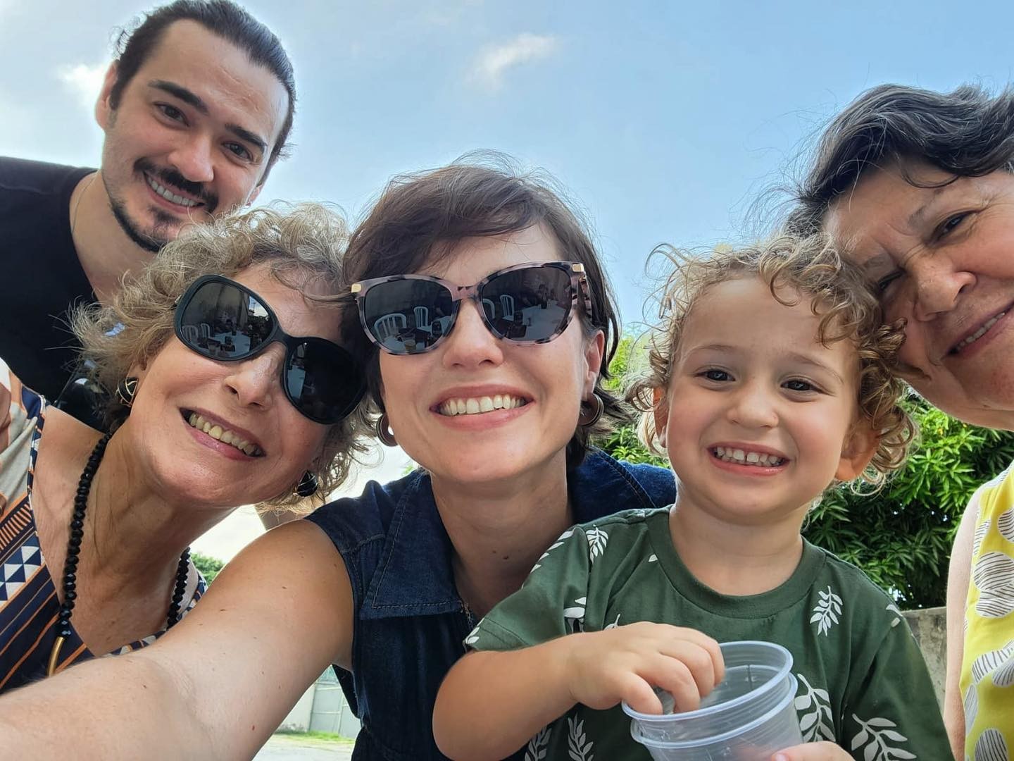 Marcos Veras com a família reunida — Foto: reprodução/ instagram 