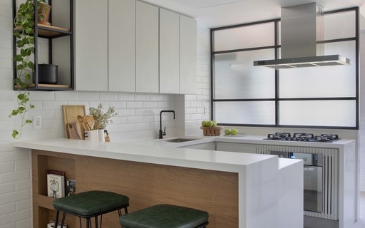 Décor do dia: cozinha minimalista tem home office integrado - Casa ...
