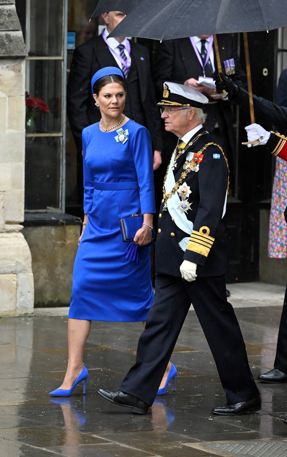 O rei Carl XVI Gustaf, da Suécia, e a princesa Victoriana durante a cerimônia de coroação do rei Charles III, na Abadia de Westminster, em Londres. — Foto: Toby Melville/Pool/Reuters