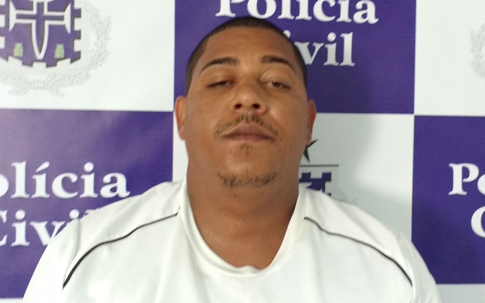 Suspeito foi preso nesta segunda-feira, em Lauro de Freitas (Foto: Divulgação/Polícia Civil)