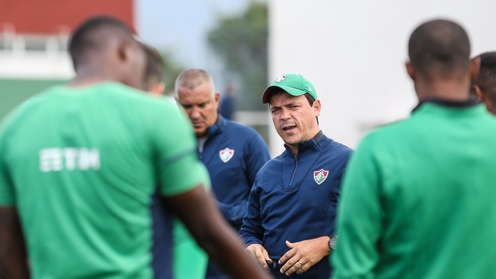 Fernando Diniz, tÃ©cnico do Fluminense â Foto: Lucas MerÃ§on