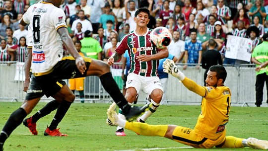 Cano faz quatro gols, Fluminense goleia Volta Redonda por 7 a 0 e está na final do Campeonato Carioca 