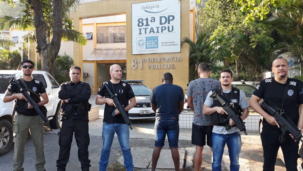 Polícia Civil prende maior traficante de Muriaé que estava escondido em Niterói — Foto: Polícia Civil/Divulgação