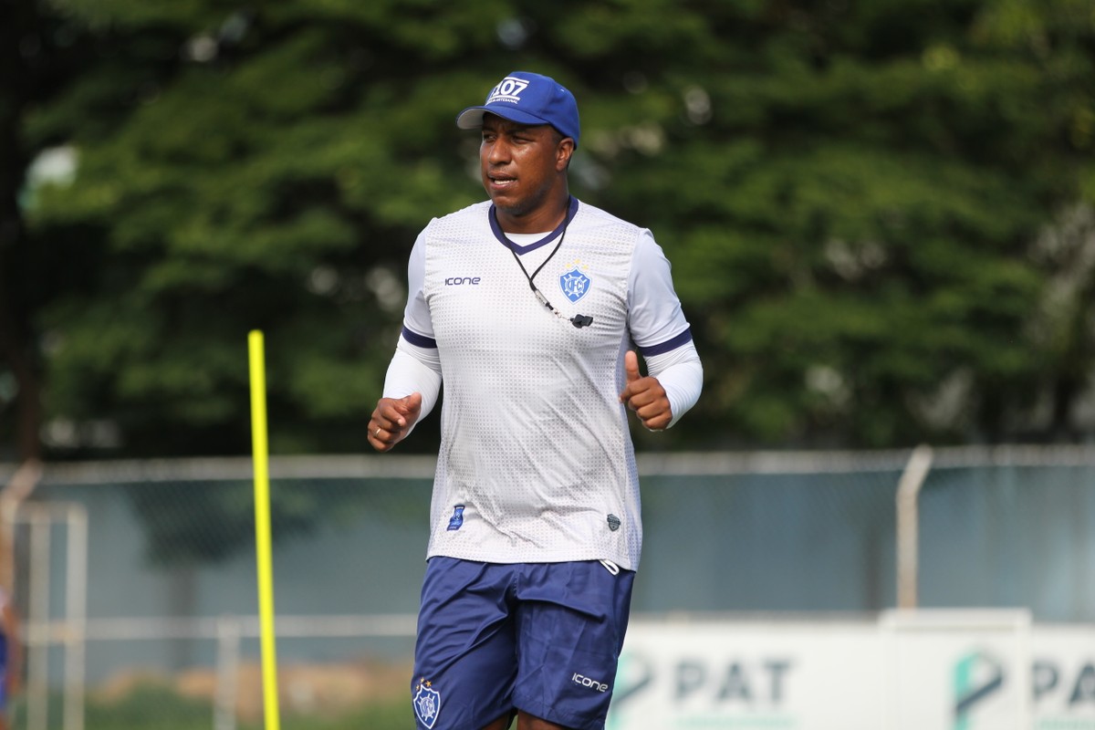 Capixaba 2023 Maioria dos times aposta na manutenção dos técnicos