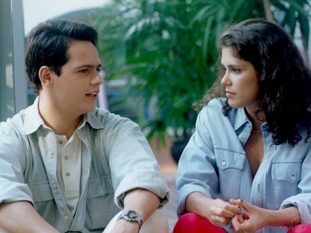 Danton Mello e Juliana Martins, como Péricles e Bella, primeiro casal de Malhação (Globo, 1995) (Foto: Divulgação /TV Globo)