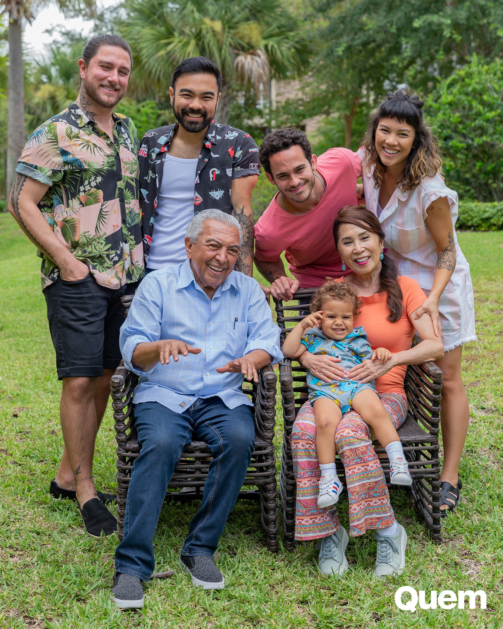 Mauricio de Sousa se diverte com a família em Orlando (Foto: AJ Someillan e Frank The Photographer)