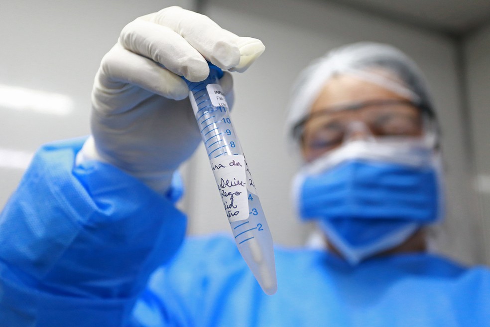 Até segunda (27), foram realizados mais de 21.545 mil exames de detecção do novo coronavírus no Ceará — Foto: Fotos Públicas