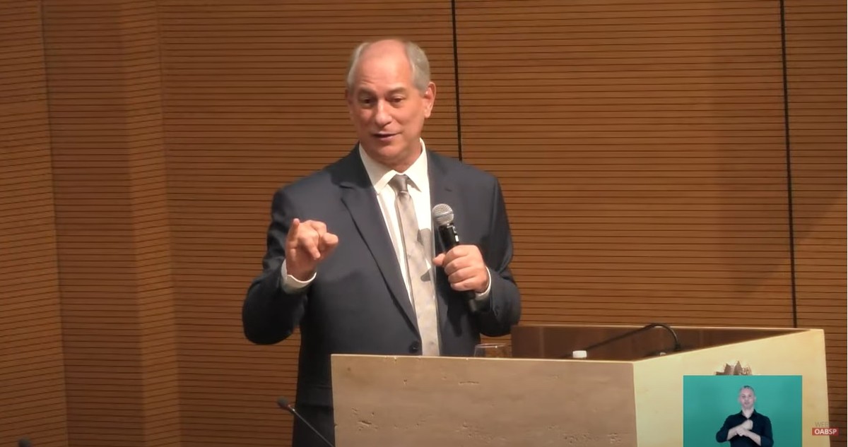 Em 3º lugar nas pesquisas, Ciro diz que 'não será fácil' furar 'polarização' entre Lula e Bolsonaro