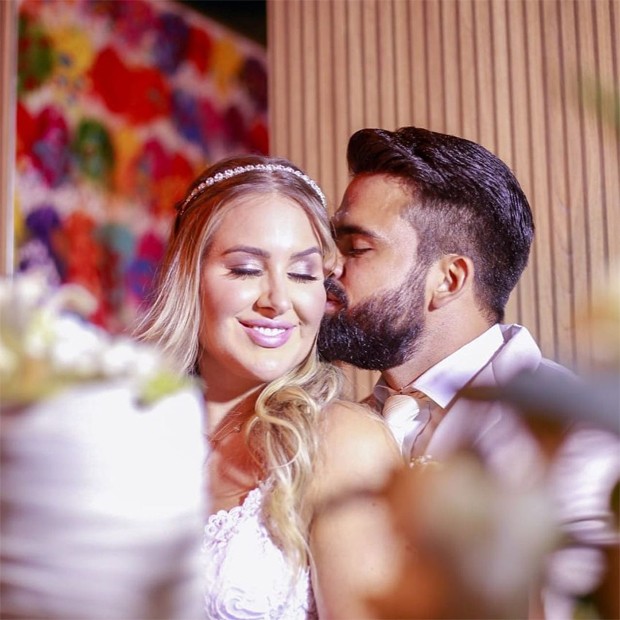 Patrícia Leitte faz festa para celebrar noivado com Lucas Teixeira (Foto: Reprodução / Instagram)